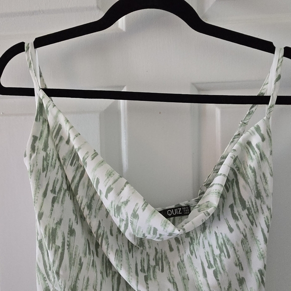 Gorgeous ruched strap asymmetrical dress, green and white, EUC - Picture 5 of 10